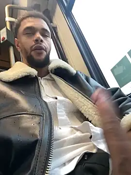 Lionayowe online show from 11-01-25, 07:46