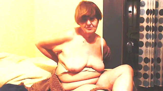 MioritaHard online show from 10-31-25, 11:00