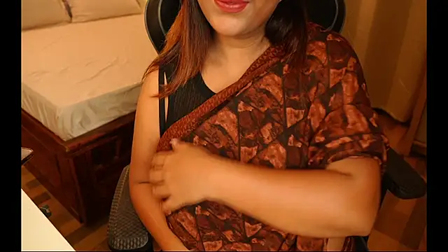 Snapshot of sneha_hussy chatting on 04-10-26, 03:52 sneha hussy online show from 04-10-26, 03:52