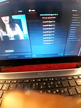 Snapshot of MySweetBitch143 chatting on 01-16-25, 06:48 MySweetBitch143 online show from 01-16-25, 06:48