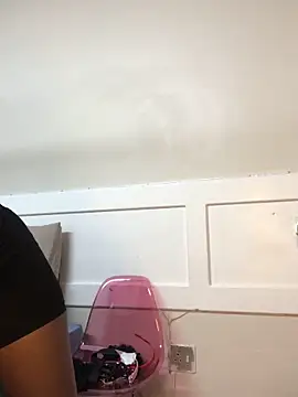 LuciousLips96 online show from 12-02-25, 07:26