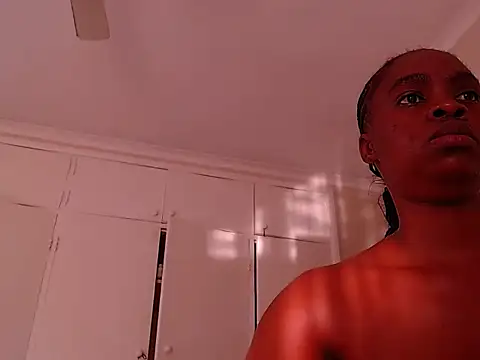 Snapshot of LuciousLips96 chatting on 07-11-26, 07:41 LuciousLips96 online show from 07-11-26, 07:41