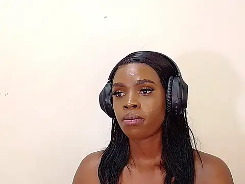 LuciousLips96 online show from 03-19-25, 10:22