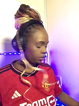 LuciousLips96 online show from 10-19-25, 05:59