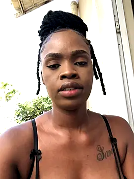 LuciousLips96 online show from 10-09-25, 01:11