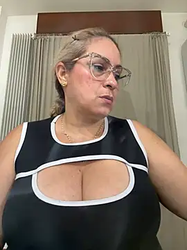 x elena x online show from 03-11-25, 12:39