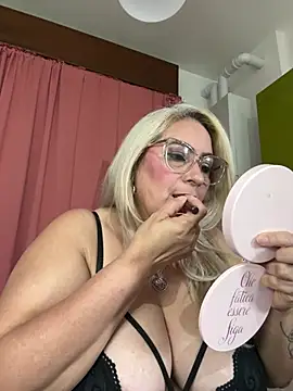 x elena x online show from 05-07-26, 08:28