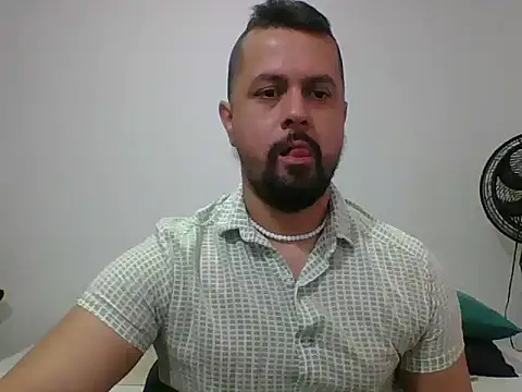 TRIISTAN KING10 online show from 01-15-26, 04:10