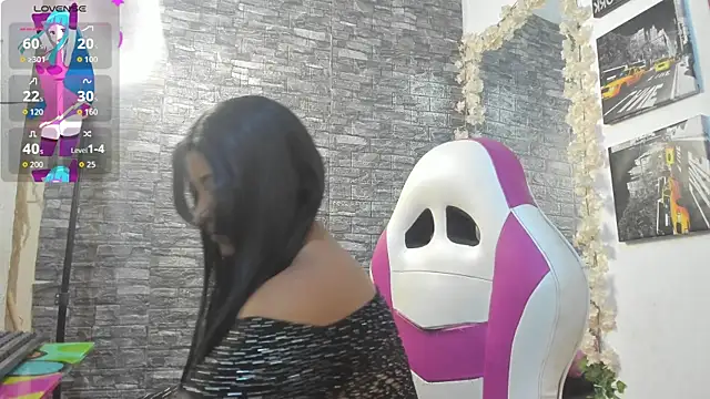 paola ih online show from 05-19-26, 01:07