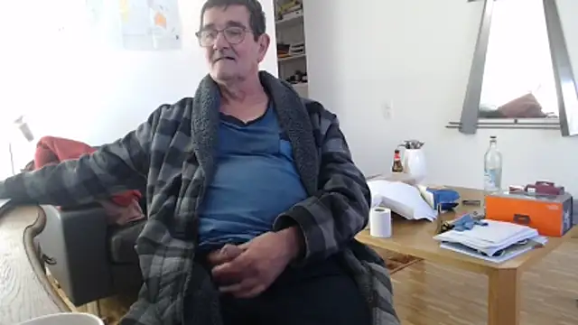 silvio-aus-luzern-CH online show from 03-13-26, 07:57