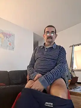 silvio-aus-luzern-CH online show from 01-09-25, 02:40