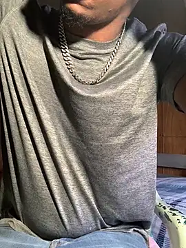 Tristris100 online show from 12-14-24, 02:42