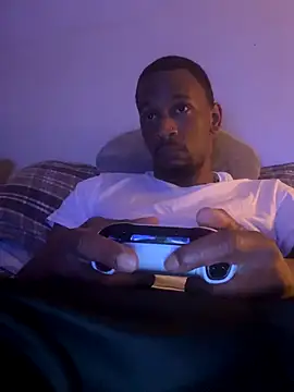 Tristris100 online show from 10-13-25, 02:02