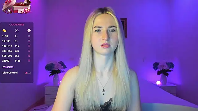 Snapshot of AnnaCarrera chatting on 01-30-25, 06:10 AnnaCarrera online show from 01-30-25, 06:10