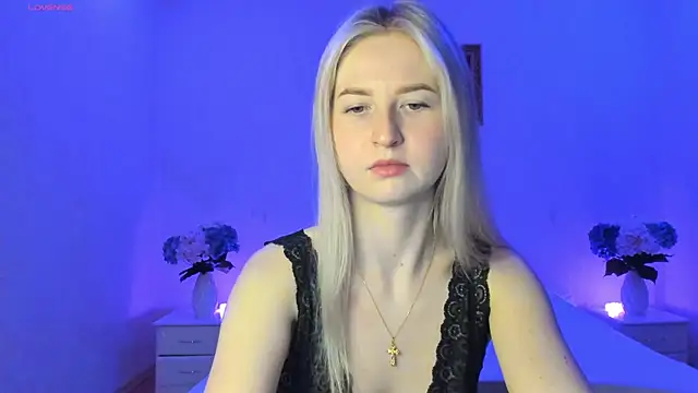 Snapshot of AnnaCarrera chatting on 03-21-25, 09:12 AnnaCarrera online show from 03-21-25, 09:12