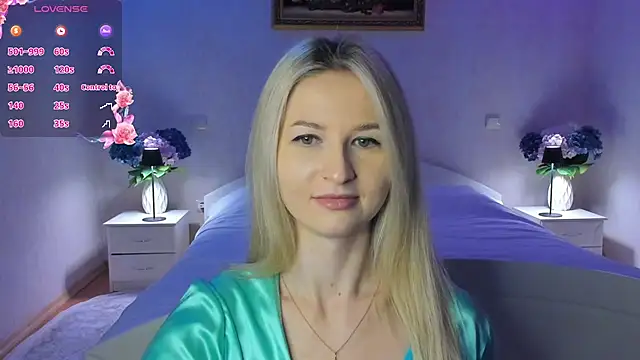 Snapshot of AnnaCarrera chatting on 02-22-26, 10:11 AnnaCarrera online show from 02-22-26, 10:11