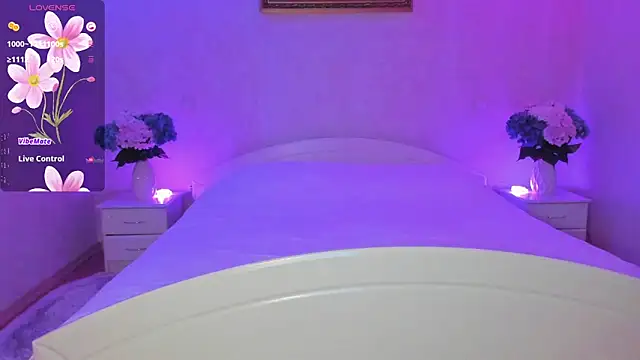 AnnaCarrera online show from 10-27-25, 09:49