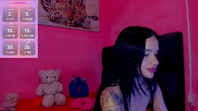 Snapshot of secretgreisy_ chatting on 03-10-25, 02:39 secretgreisy online show from 03-10-25, 02:39