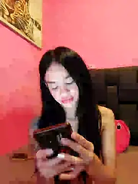 Snapshot of secretgreisy_ chatting on 12-18-24, 10:40 secretgreisy online show from 12-18-24, 10:40