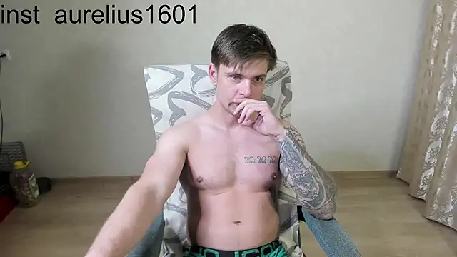 maks wolfis online show from 06-10-26, 07:48