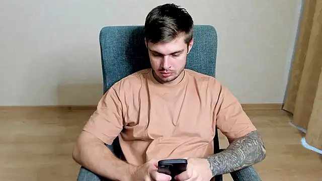 maks wolfis online show from 03-05-26, 07:27