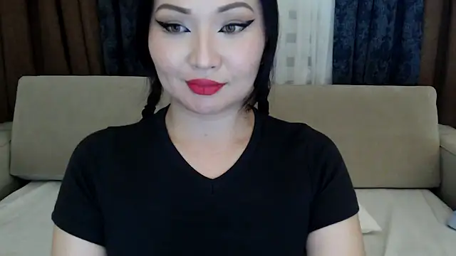 DanyMin online show from 11-21-25, 07:40