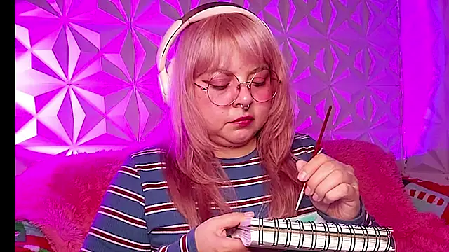 Satyn doll online show from 01-15-26, 01:31