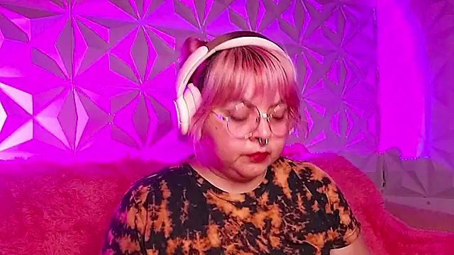 Satyn doll online show from 02-21-26, 10:01