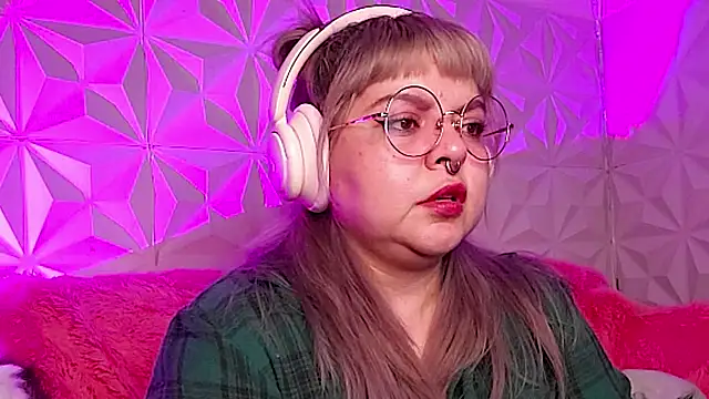 Satyn doll online show from 11-21-25, 12:09