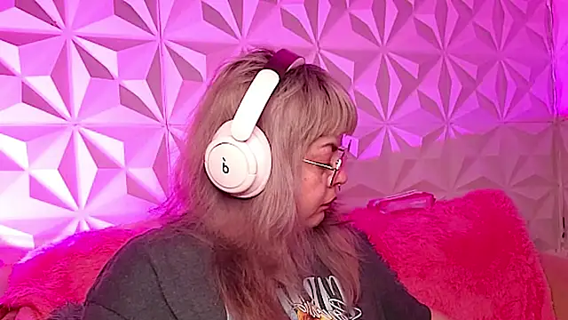 Satyn doll online show from 11-27-25, 12:11