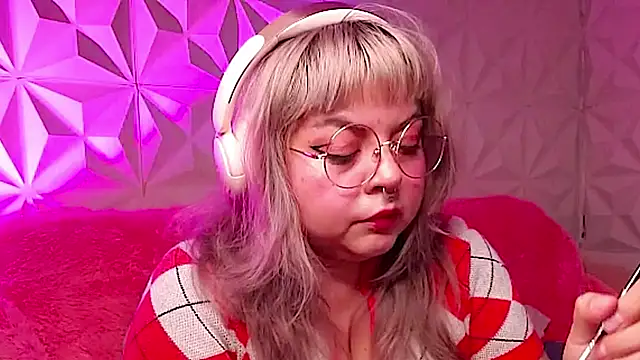 Satyn doll online show from 11-28-25, 11:05