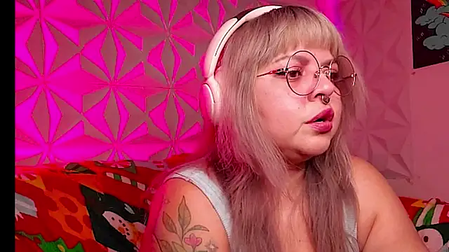 Satyn doll online show from 12-20-25, 12:57