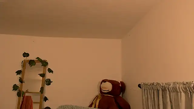 Snapshot of pamela_doll chatting on 02-20-26, 10:12 pamela doll online show from 02-20-26, 10:12