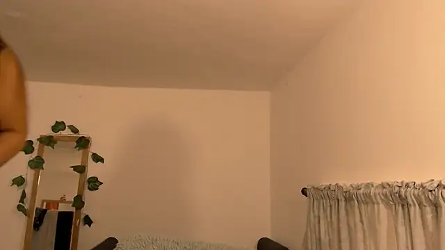 pamela doll online show from 03-13-26, 07:30