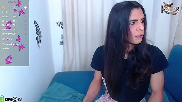 karen sofia  online show from 11-22-25, 08:57