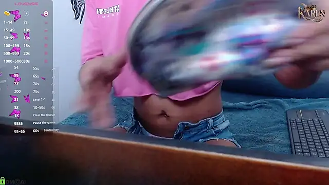 karen sofia  online show from 09-27-25, 08:15