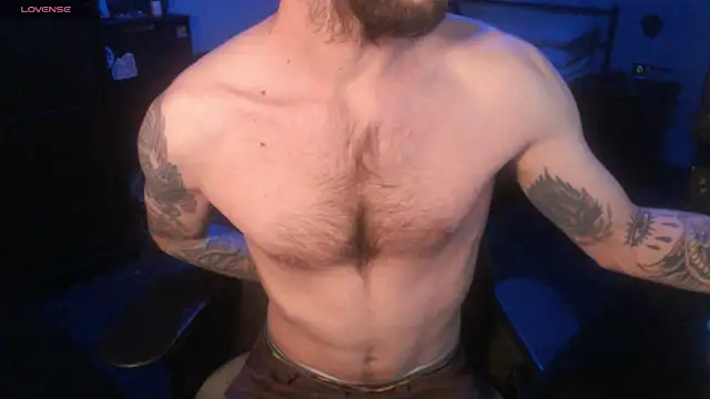 SexxxyLouis online show from 11-25-25, 02:17