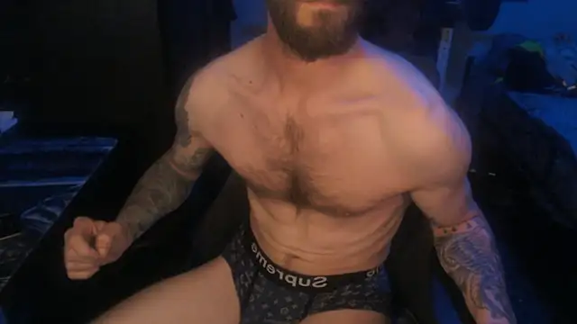 SexxxyLouis online show from 05-25-26, 02:38