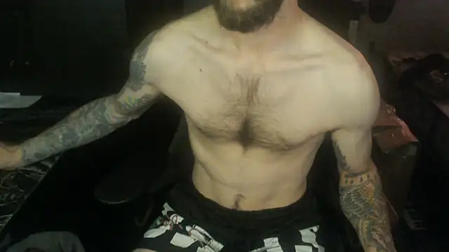 SexxxyLouis online show from 05-19-26, 07:32