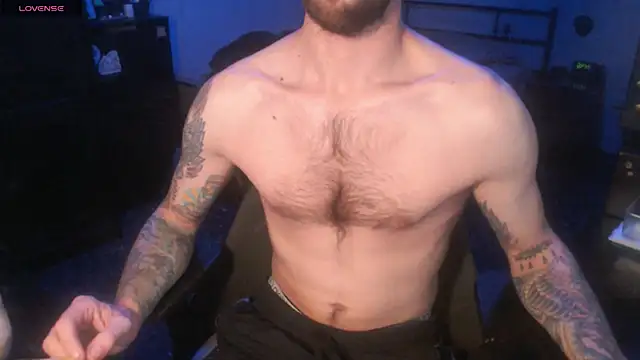 SexxxyLouis online show from 11-05-25, 01:47