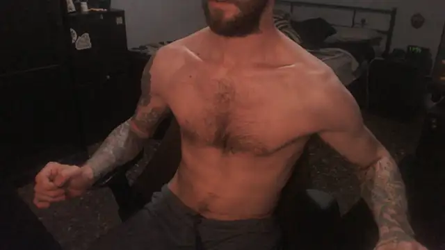 SexxxyLouis online show from 01-10-26, 09:43