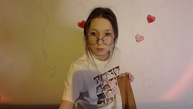  Hanna Moon  online show from 02-16-26, 10:25