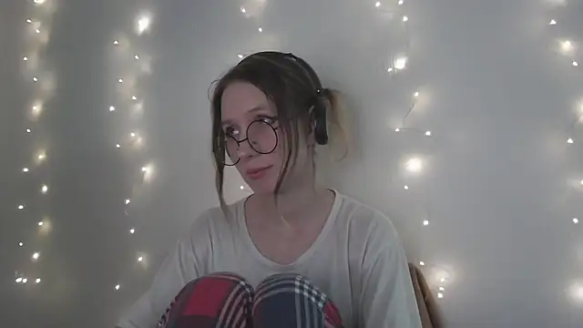  Hanna Moon  online show from 12-05-25, 10:14