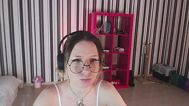 Snapshot of _Hanna_Moon_ chatting on 01-30-25, 07:39  Hanna Moon  online show from 01-30-25, 07:39