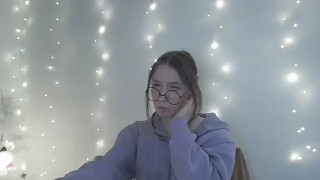  Hanna Moon  online show from 01-10-26, 09:26