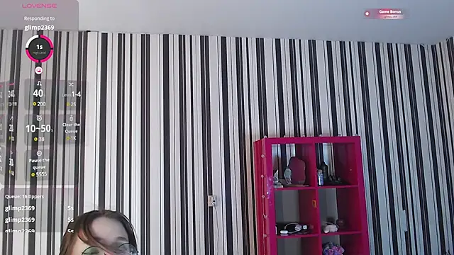 Snapshot of _Hanna_Moon_ chatting on 03-14-25, 07:15  Hanna Moon  online show from 03-14-25, 07:15