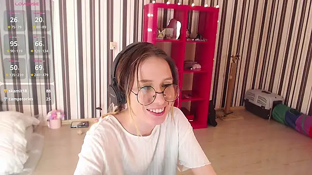 Snapshot of _Hanna_Moon_ chatting on 02-07-25, 09:58  Hanna Moon  online show from 02-07-25, 09:58