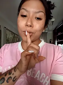 little susie online show from 09-27-25, 11:27