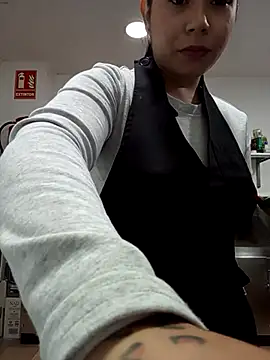 little susie online show from 12-23-25, 10:14