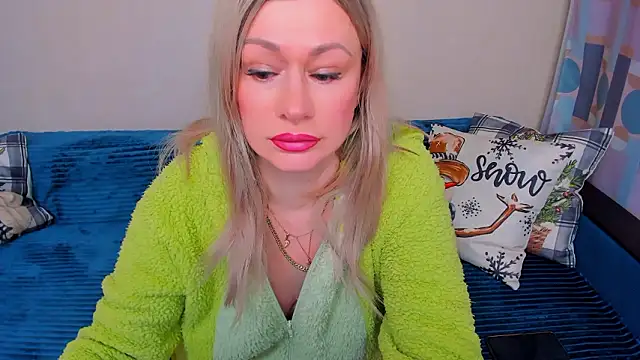 EllenMoore online show from 02-26-26, 03:28